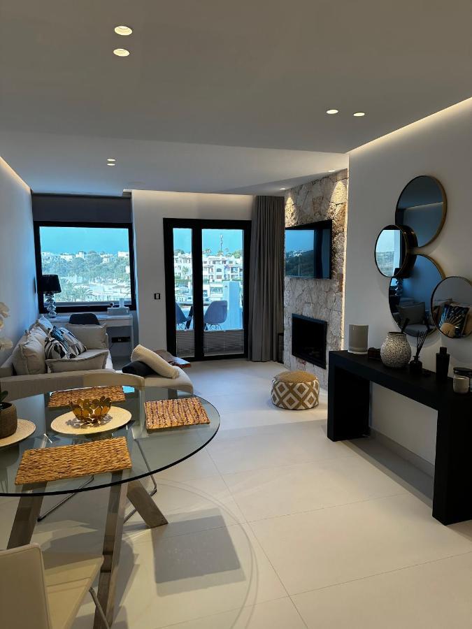 White Penthouse Cala D'dor Lägenhet
