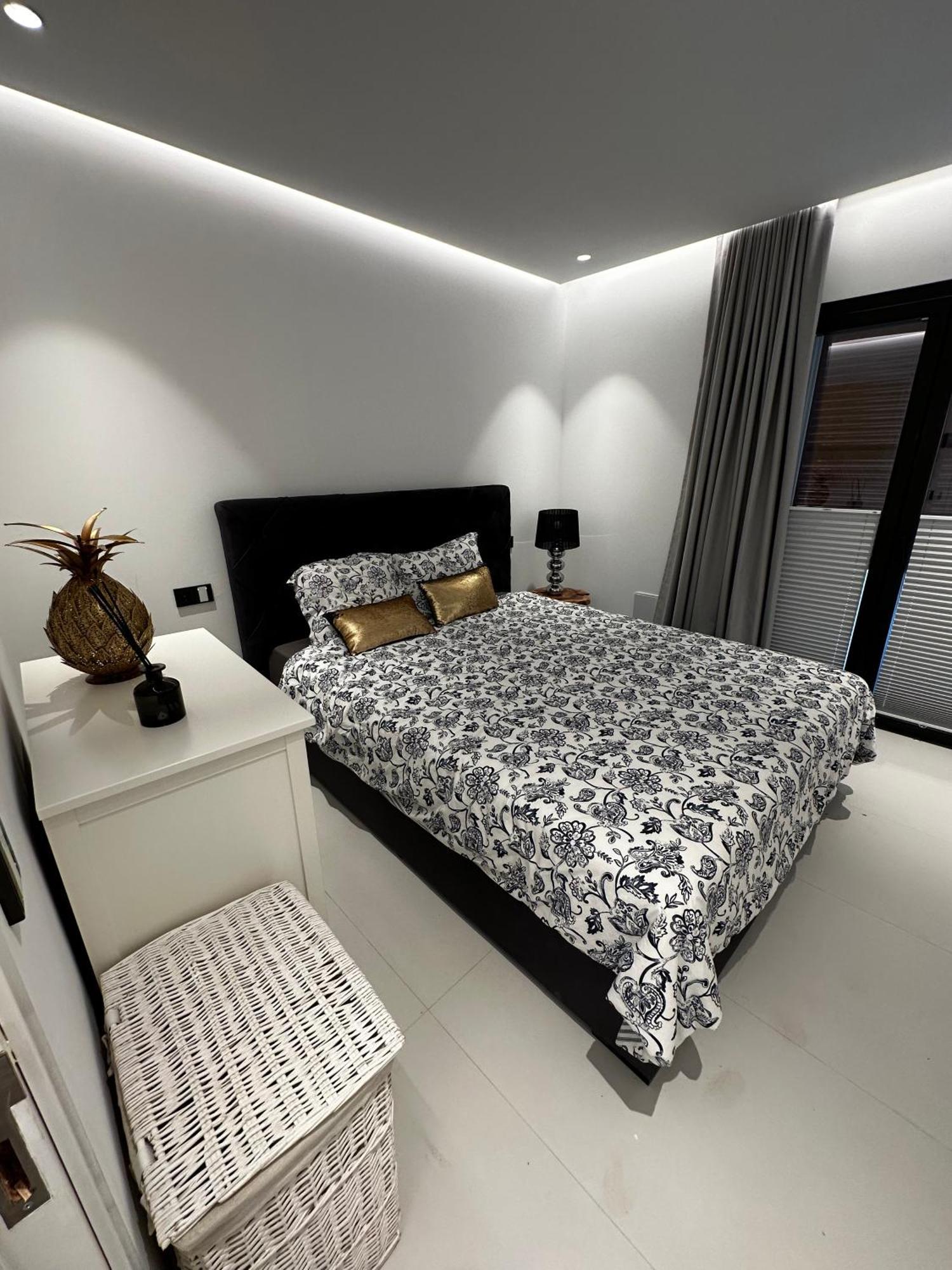 White Penthouse Cala D'dor